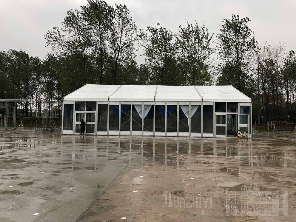 玻璃篷房租賃廠家的優勢介紹