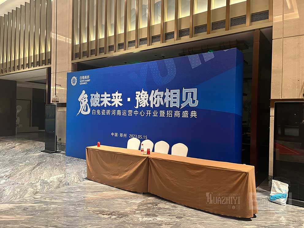 桁架出租與廣告畫面結合:打造宣傳的組合
