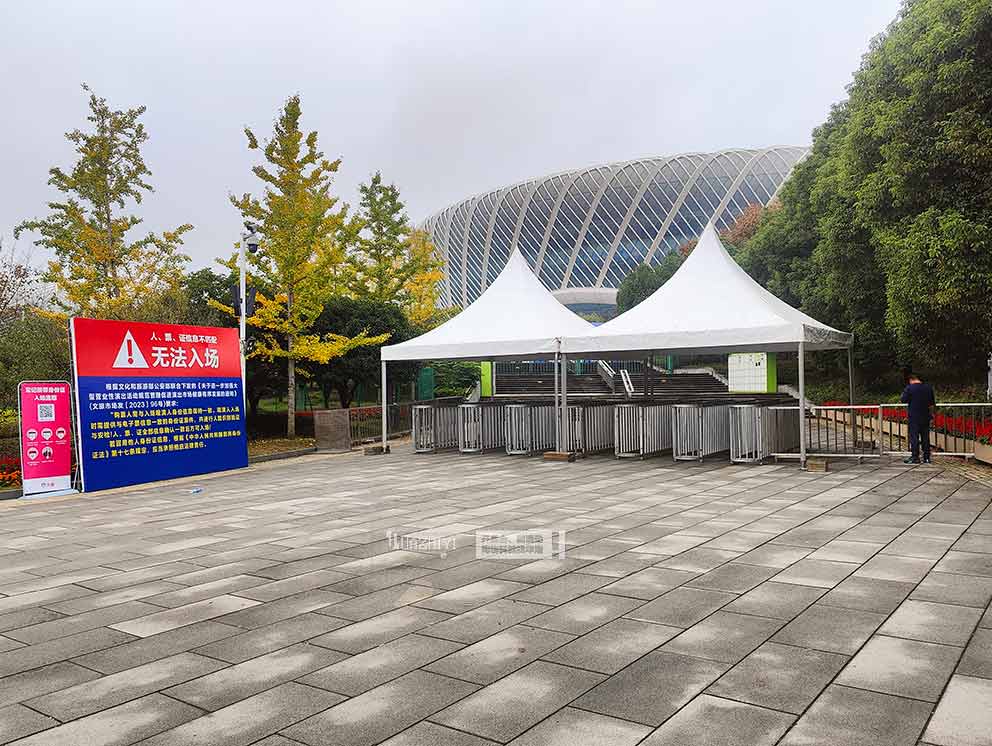 陳楚生2025演唱會武漢站由華熠帳篷鐵馬護欄租賃布場